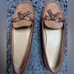Talbots EVERSON TASSELED PEBBLED LEATHER DRIVING MOCCASINS - CHAINLINK